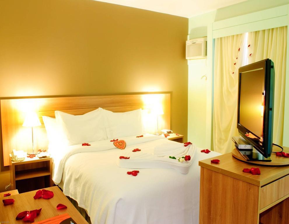 برازيليا Lake Side Apart Hotel الغرفة الصورة